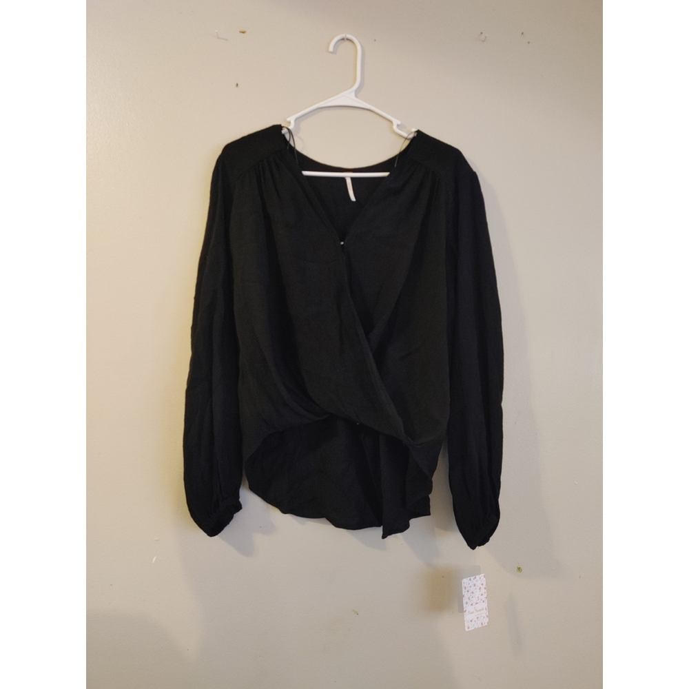 ✨NWT! free people blouse.